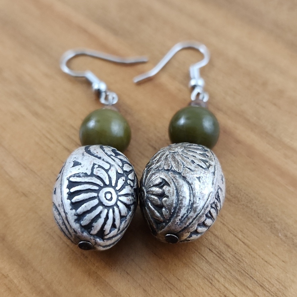 Daisy boho earrings - Picture 4 of 6